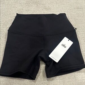 ALO Yoga Women's Classic Black Bike Shorts